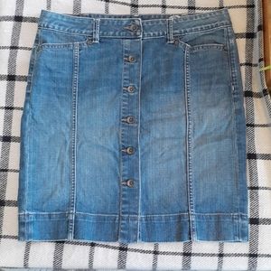 GAP Button Front Denim Skirt